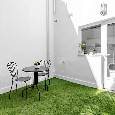 Cozy 2 Bedroom Apartment With Patio Madri Exterior foto